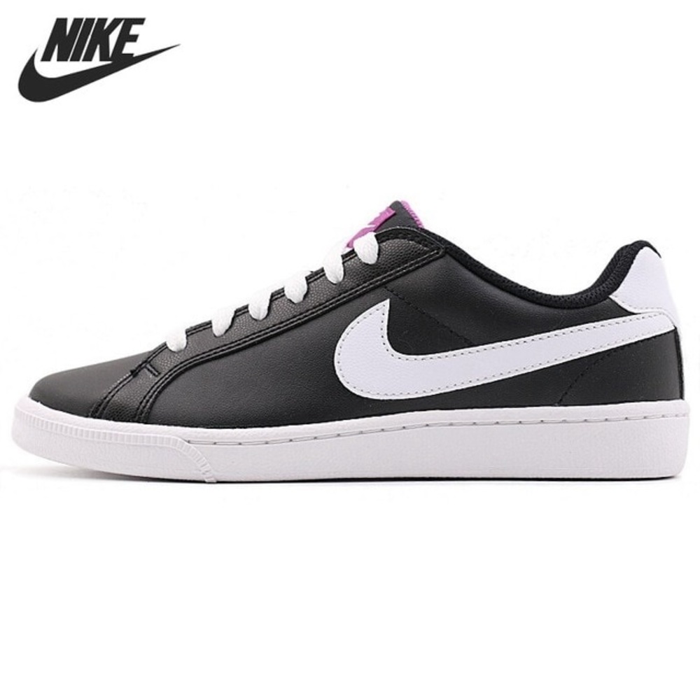 Women’s Nike Court Majestic sneakers